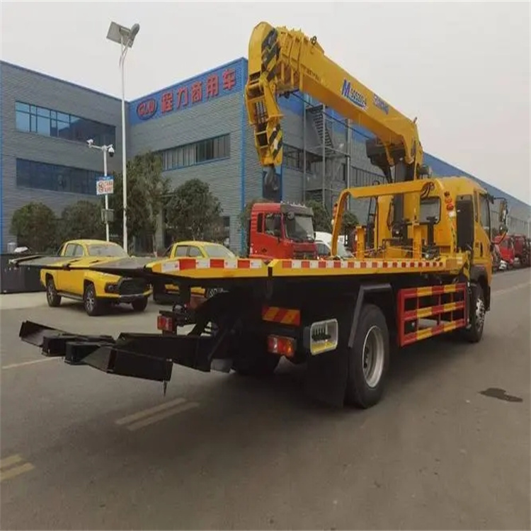 揭东附近小随车吊出租电话，轻松解决搬运烦恼